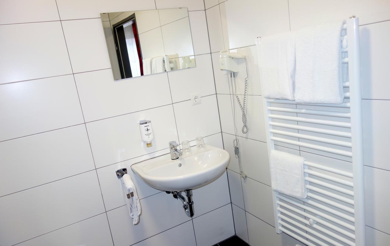 Budget Hotel Ludwigshafen Ludwigshafen am Rhein Exterior foto